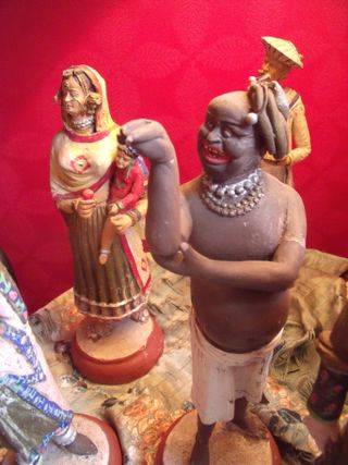 Original santons from an indian palace