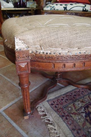 Upholstery a la francaise