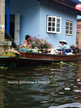 Life along the Khlong