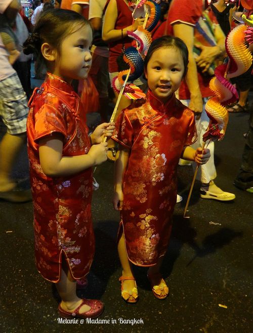 Girls in red in Chinatown