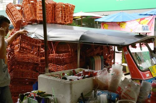 Chatuchak flower market tuk tuk