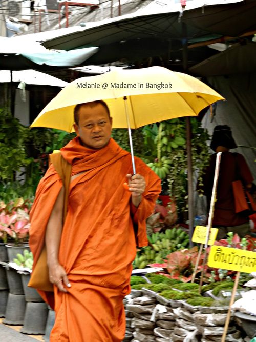 Chatuchak flowers market monk