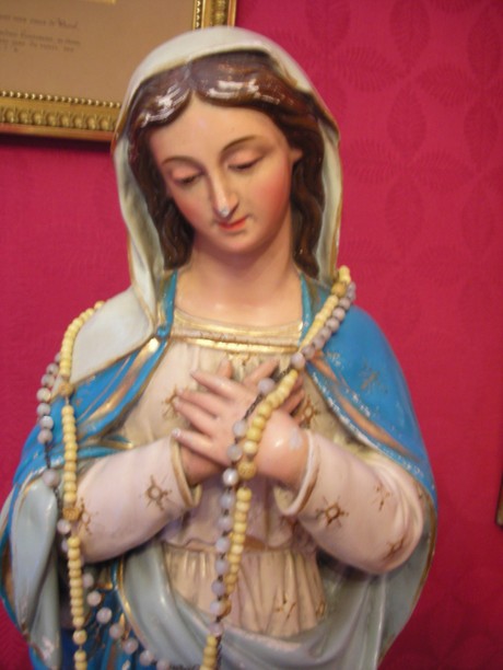 Mary_praying